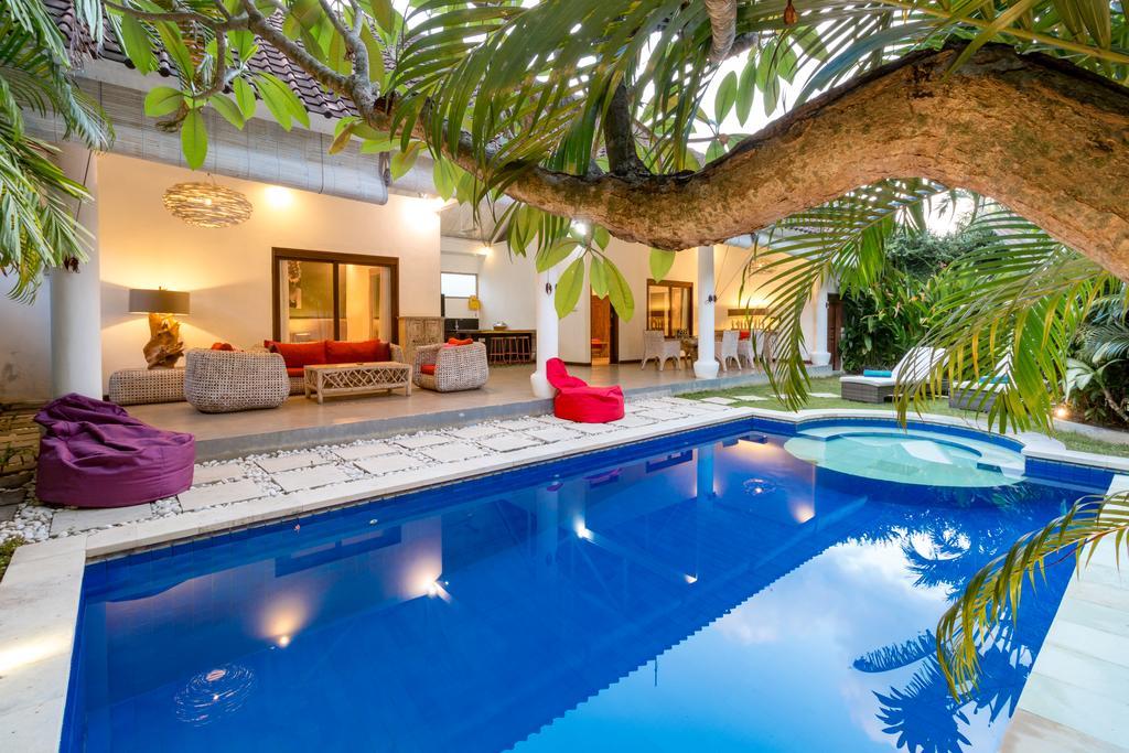 Villa Camelia Σεμινιάκ Εξωτερικό φωτογραφία